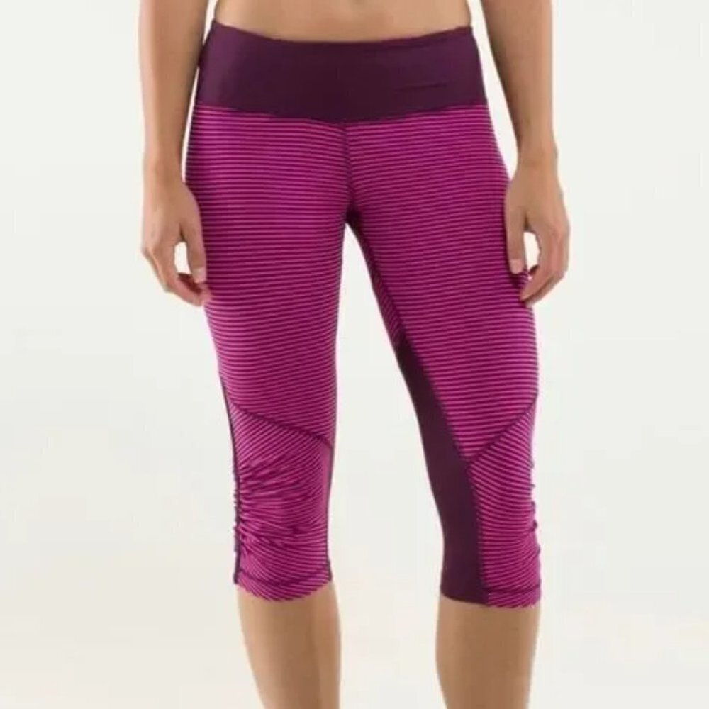 Lululemon Run For Your Life Crop leggings Size 6 Pockets Burgundy Dark Pink
